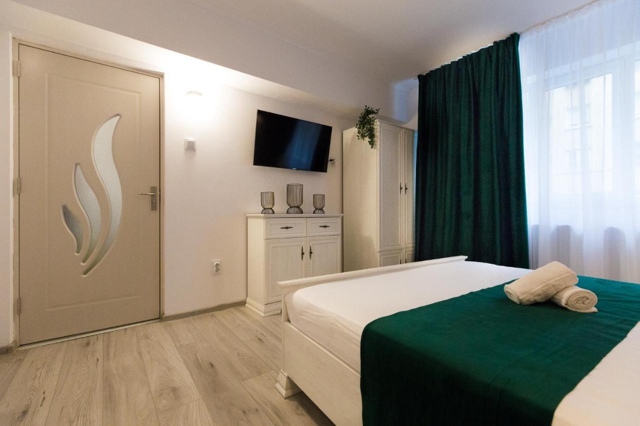 Best Room Bukares Bagian luar foto