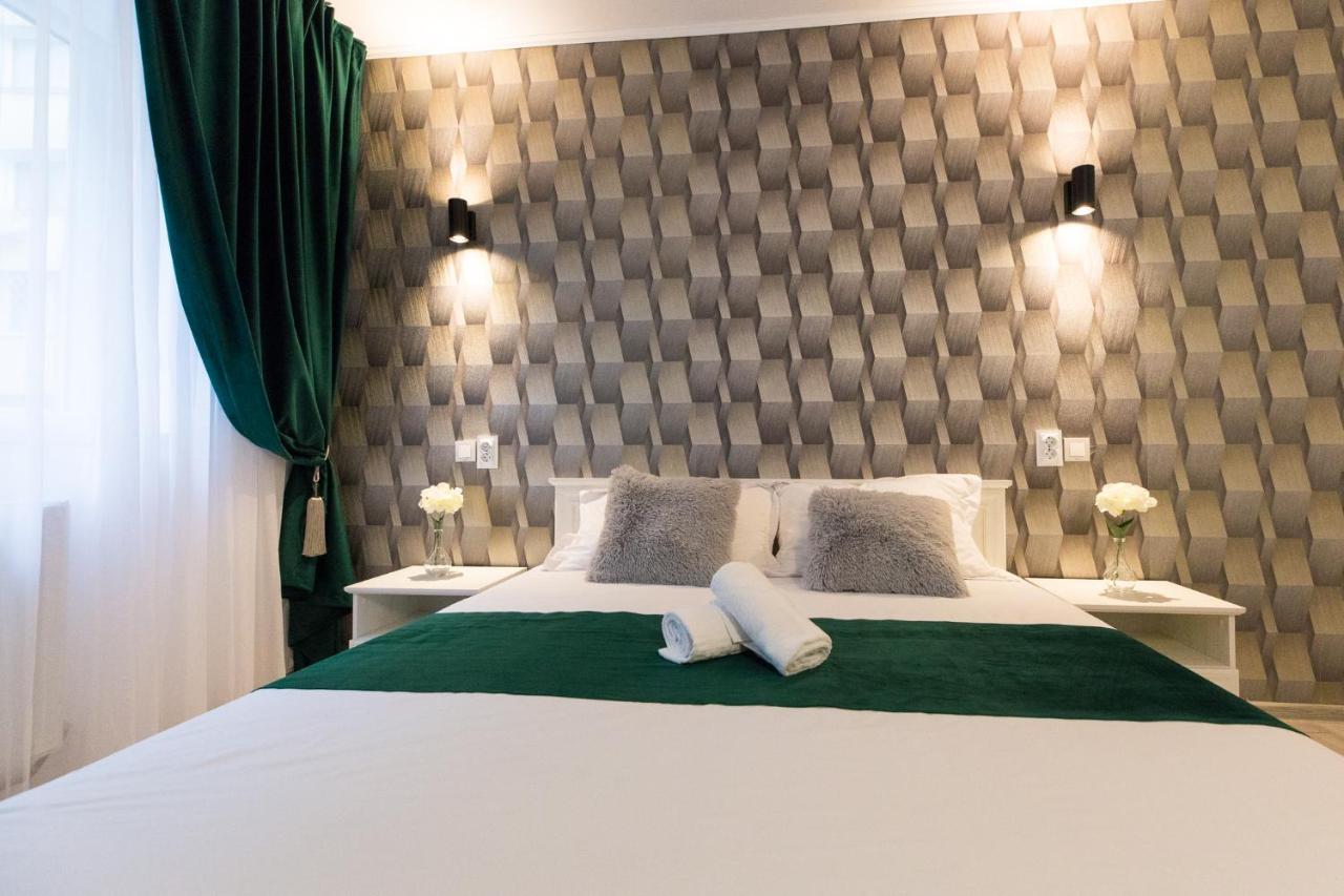 Best Room Bukares Bagian luar foto